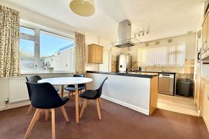 Kitchen/Dining Room- click for photo gallery